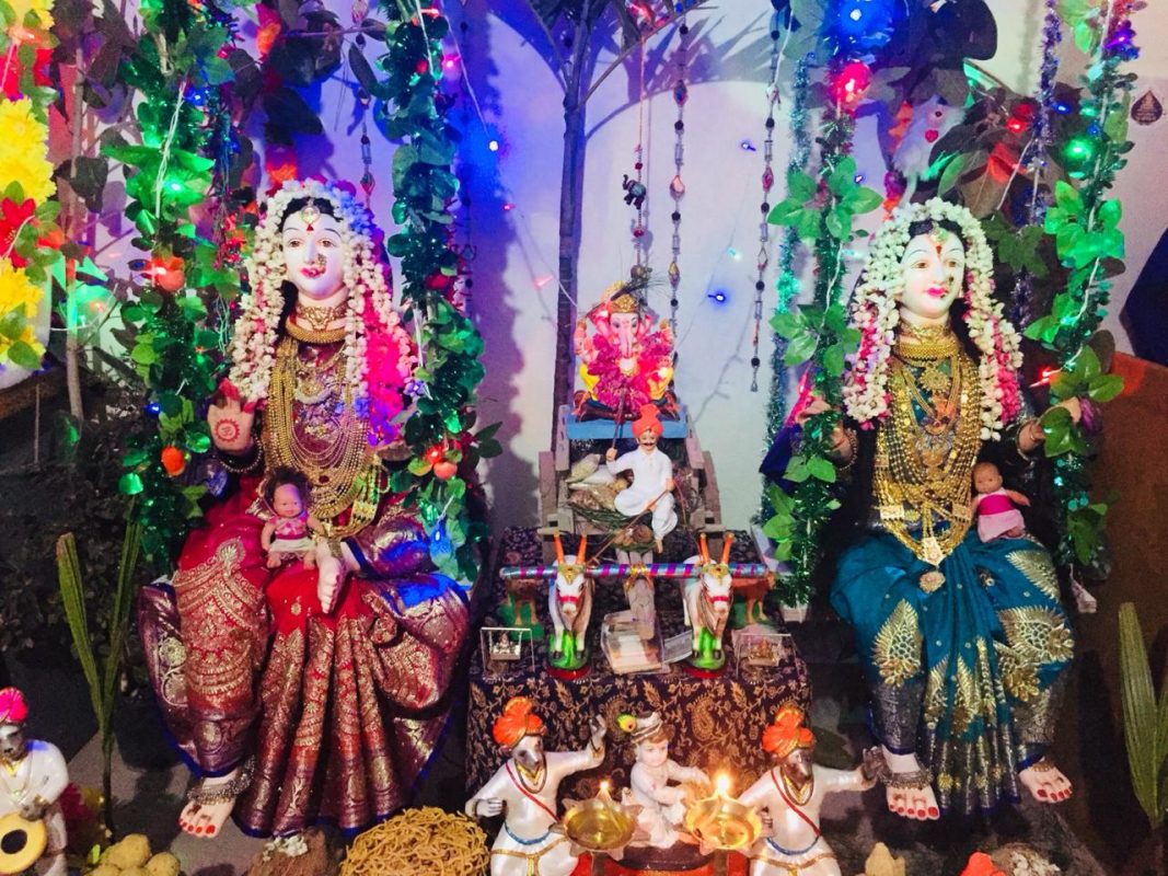 gauri-ganpati decorations | Ganapati Bappa Morya